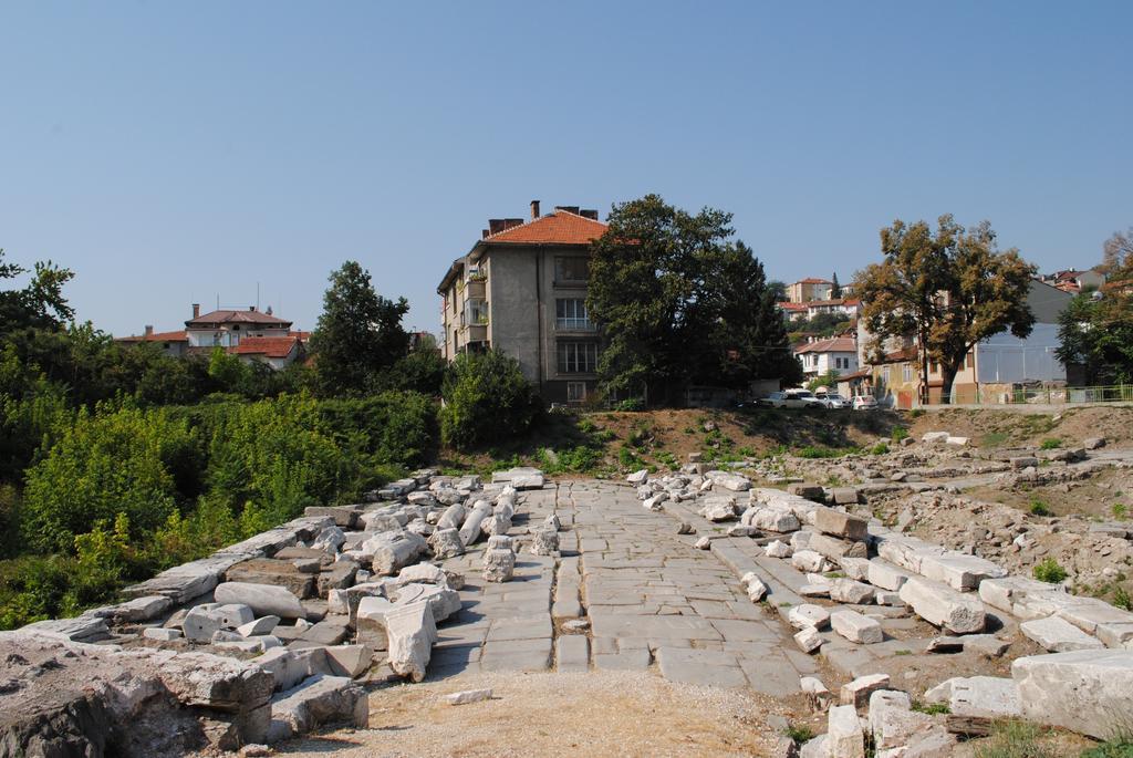 East Gate Guest Rooms Plovdiv Exterior photo